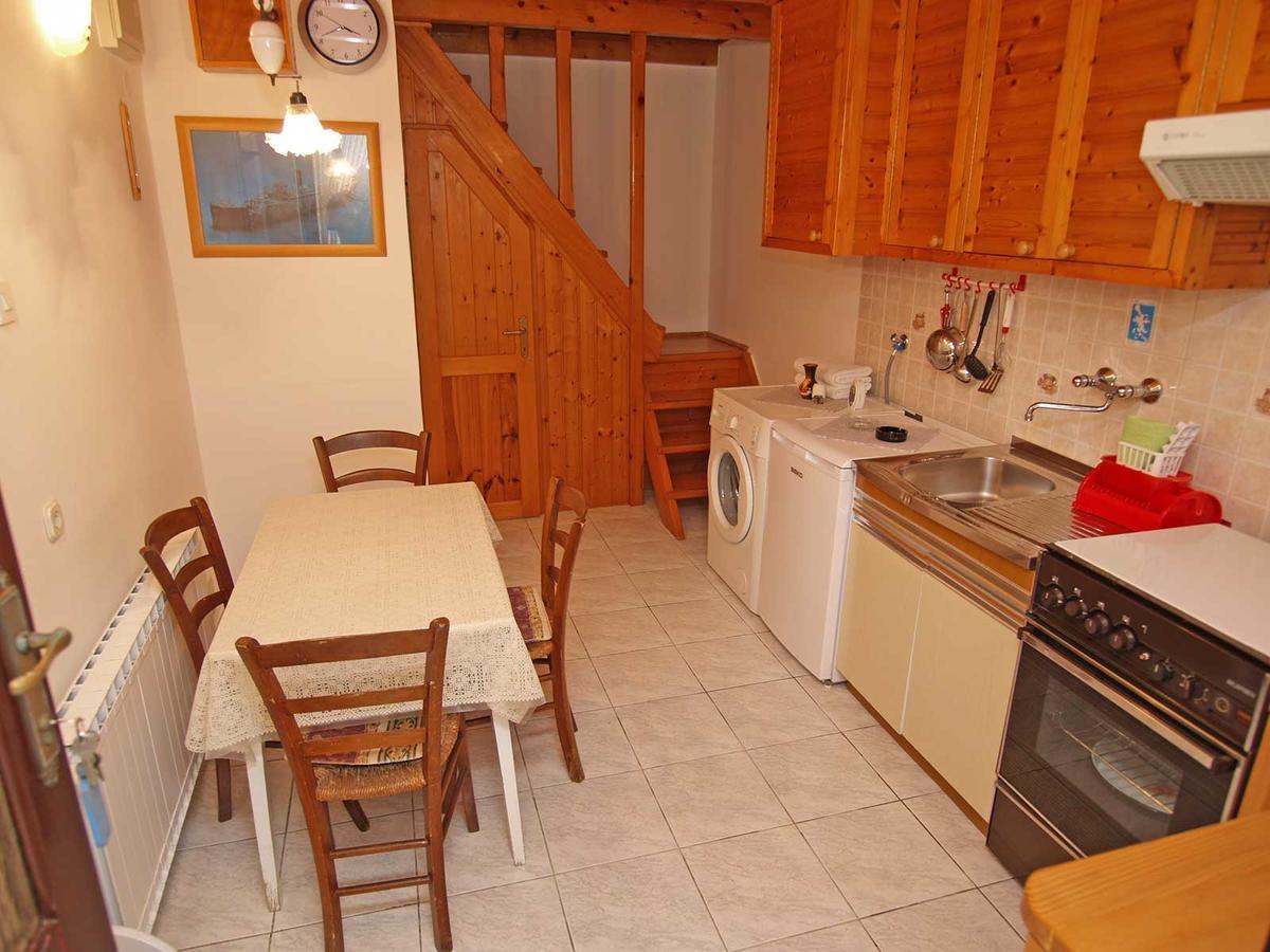 Teo Apartment Veli Lošinj Екстериор снимка